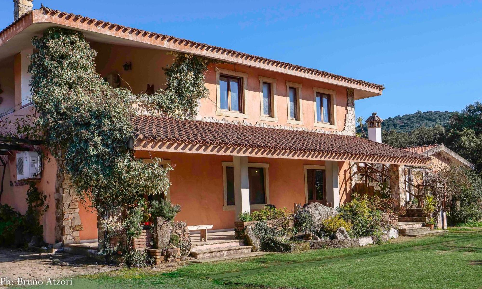 Sa Tanchitta Vila Ula Tirso Exterior foto